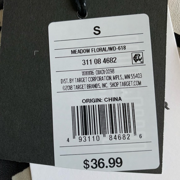 Who What Wear Meadow Floral Ruffle Dress - Picture 8 of 11